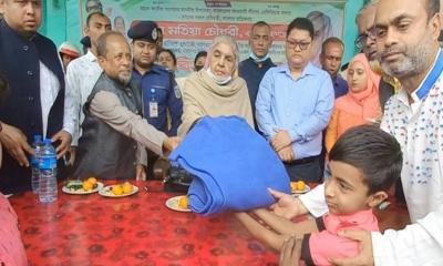 শেখ হাসিনার হাতেই দেশ ও দেশের মানুষ নিরাপদ: মতিয়া চৌধুরী