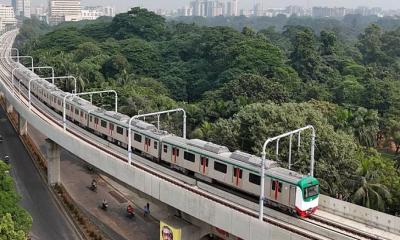 এক ঘণ্টা বন্ধ থাকার পর মেট্রোরেল আবার চালু