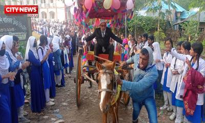 নাটোরে ঘোড়ার গাড়িতে শিক্ষককে রাজসিক বিদায়