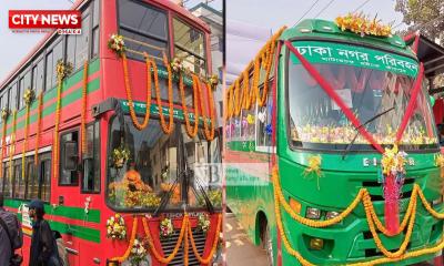 সেবা না থাকলেও স্বাক্ষী হয়ে থাকে বাস স্টপেজ আর যাত্রী ছাউনি