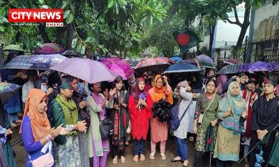 একপাশে ছাত্রলীগ অন্যপাশে আন্দোলনকারীরা, ঢাবিতে উত্তেজনা