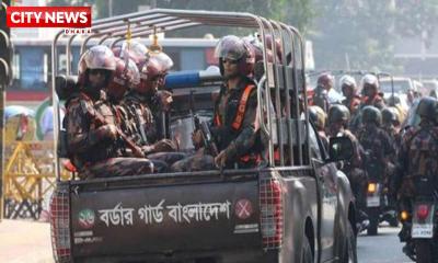 তিতুমীরের শিক্ষার্থীদের রেললাইন অবরোধ,পরিস্থিতি নিয়ন্ত্রণে বিজিবি মোতায়েন